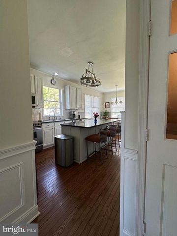125 HASLAN LN, Coatesville, PA 19320