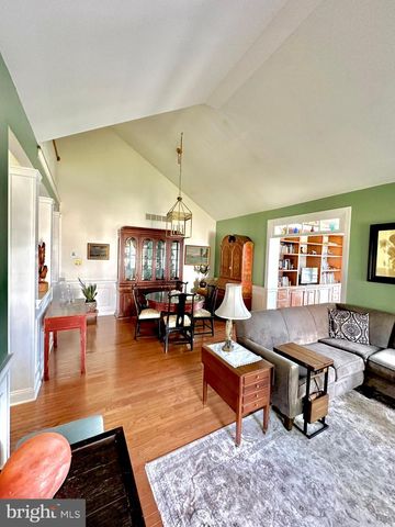 125 HASLAN LN, Coatesville, PA 19320