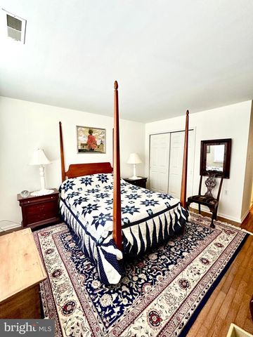 125 HASLAN LN, Coatesville, PA 19320