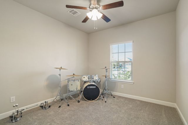 1322 Greenfield Drive, Cedar Hill, TX 75104