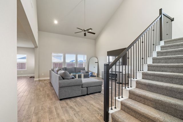 1322 Greenfield Drive, Cedar Hill, TX 75104