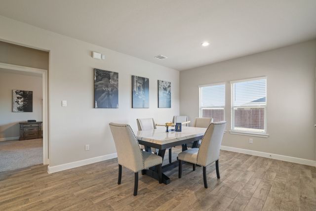 1322 Greenfield Drive, Cedar Hill, TX 75104