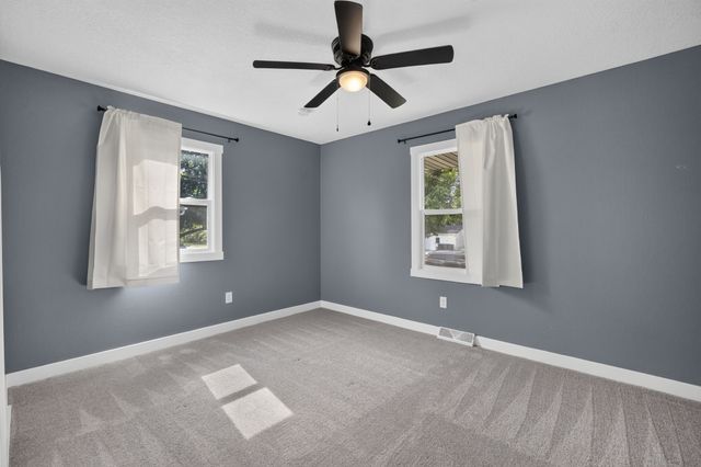 520 E Thornton Avenue, Des Moines, IA 50315