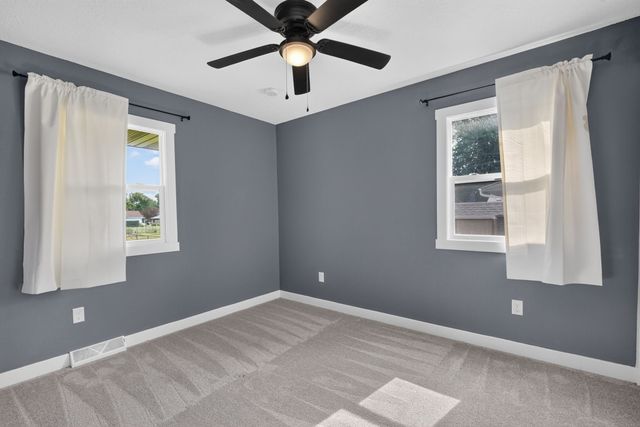 520 E Thornton Avenue, Des Moines, IA 50315