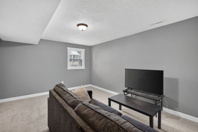520 E Thornton Avenue, Des Moines, IA 50315