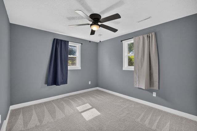 520 E Thornton Avenue, Des Moines, IA 50315