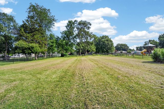 520 E Thornton Avenue, Des Moines, IA 50315