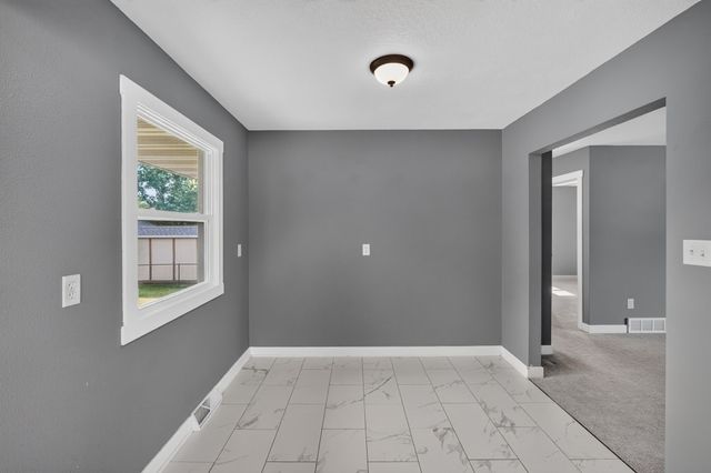520 E Thornton Avenue, Des Moines, IA 50315