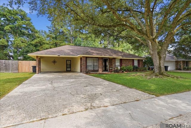 12222 Tickfaw Dr, Baton Rouge, LA 70818