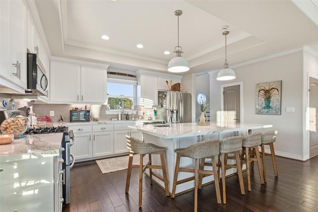 2009 Oceanview Drive, Seabrook, TX 77586