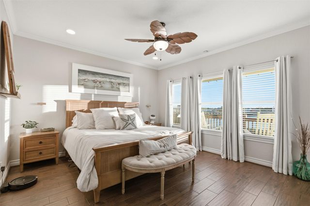 2009 Oceanview Drive, Seabrook, TX 77586