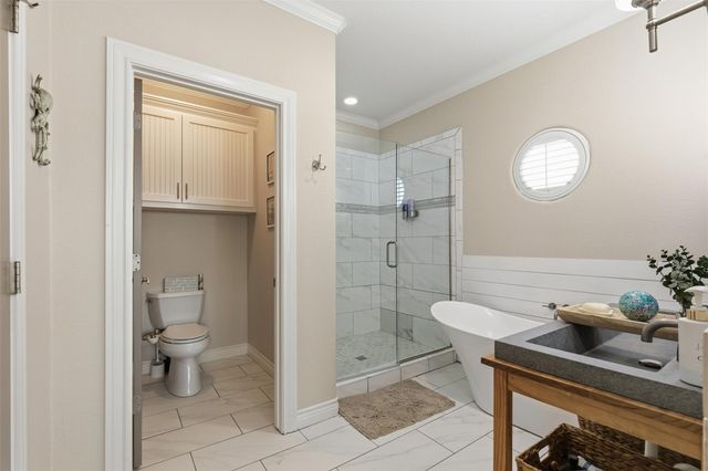 2009 Oceanview Drive, Seabrook, TX 77586