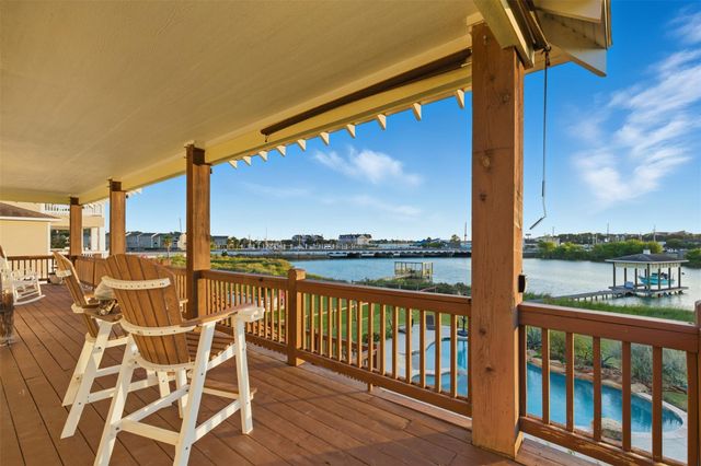 2009 Oceanview Drive, Seabrook, TX 77586