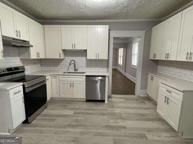 916 Cascade Road SW, Atlanta, GA 30311