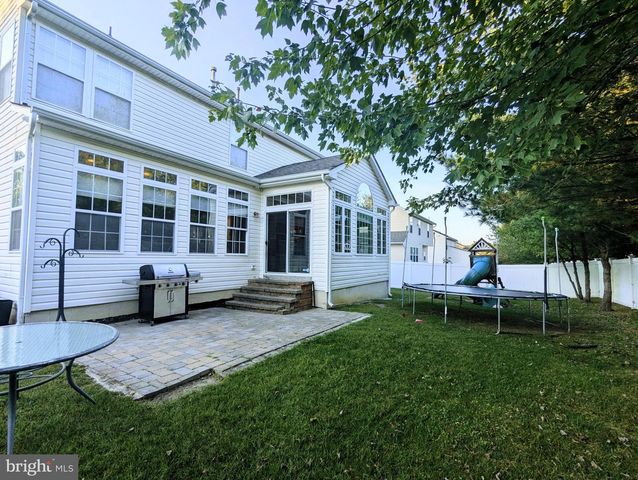 60 LAMP POST DR, Barnegat, NJ 08005