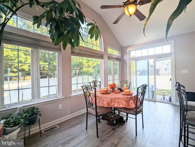 60 LAMP POST DR, Barnegat, NJ 08005