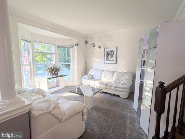 60 LAMP POST DR, Barnegat, NJ 08005