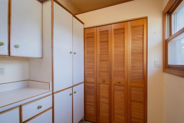 412 S 10th STREET, Watertown, WI 53094