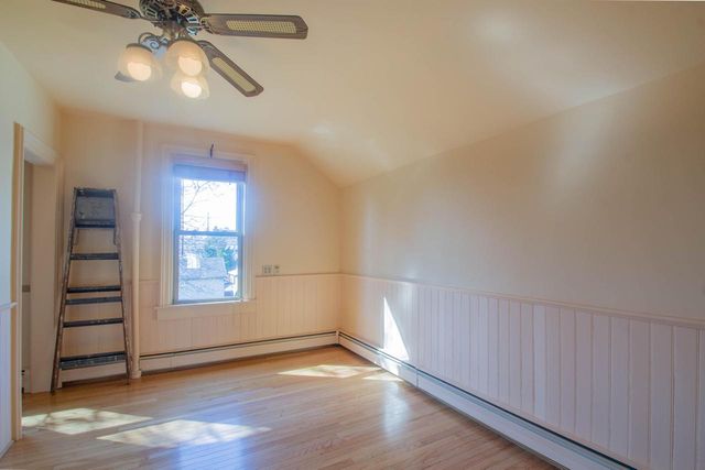 412 S 10th STREET, Watertown, WI 53094