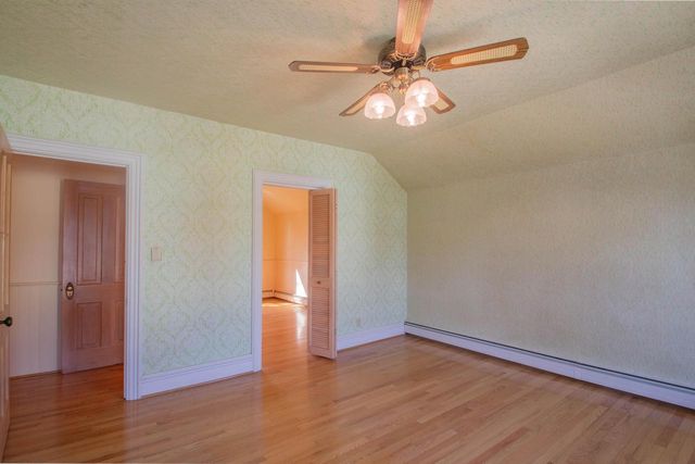 412 S 10th STREET, Watertown, WI 53094