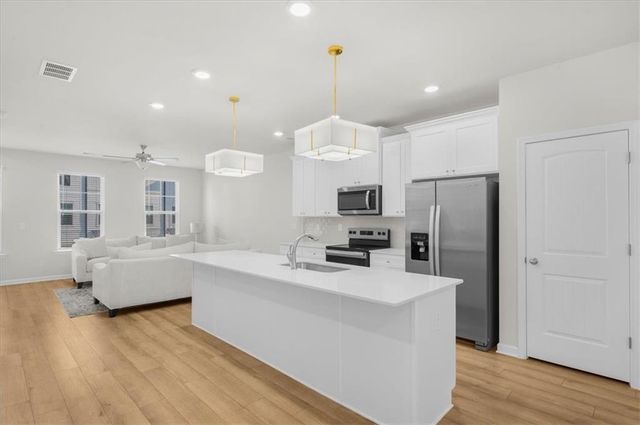 140 Werner Brook Way SW, Atlanta, GA 30354