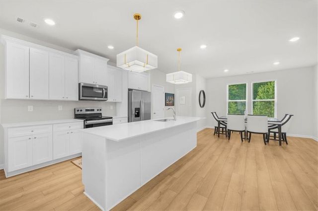 140 Werner Brook Way SW, Atlanta, GA 30354