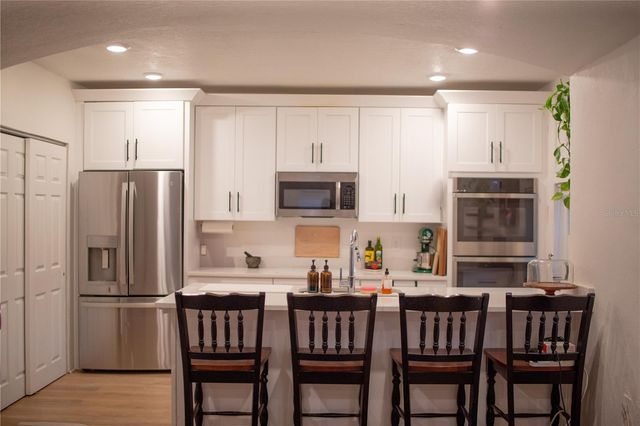 112 AVOCADO AVENUE, Sanford, FL 32771