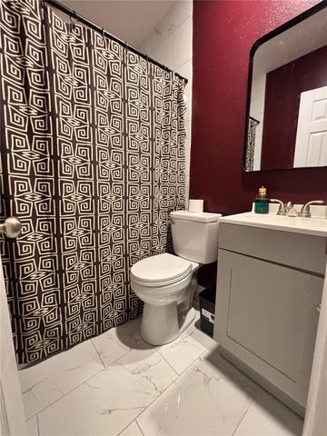 112 AVOCADO AVENUE, Sanford, FL 32771