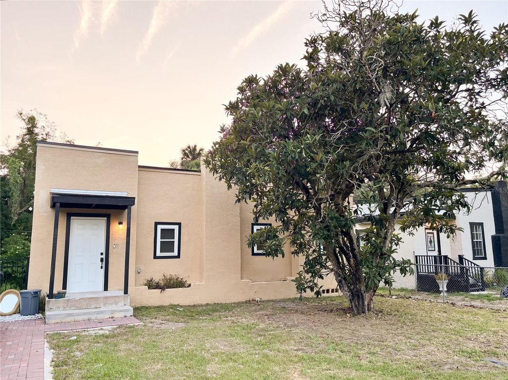 112 AVOCADO AVENUE, Sanford, FL 32771