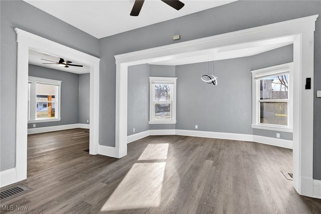 2202 E 100th Street, Cleveland, OH 44106