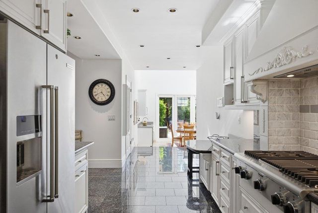853 Riverside Drive, San Jose, CA 95125