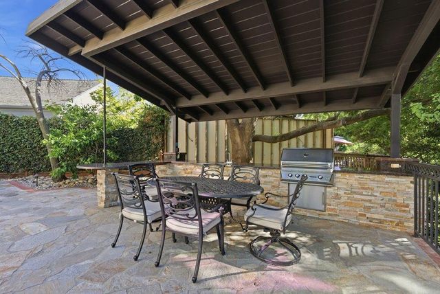 853 Riverside Drive, San Jose, CA 95125