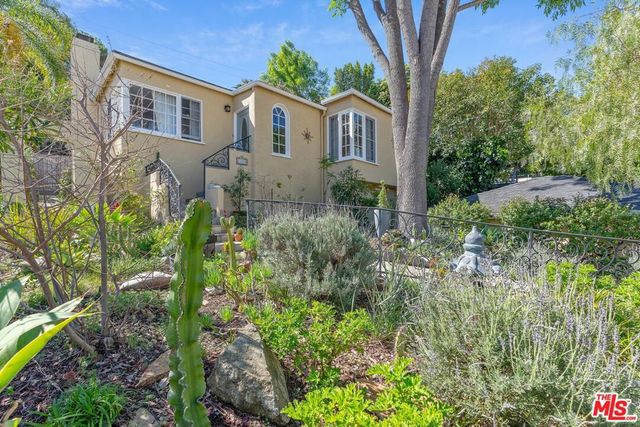11316 Sunshine Terrace, Studio City, CA 91604