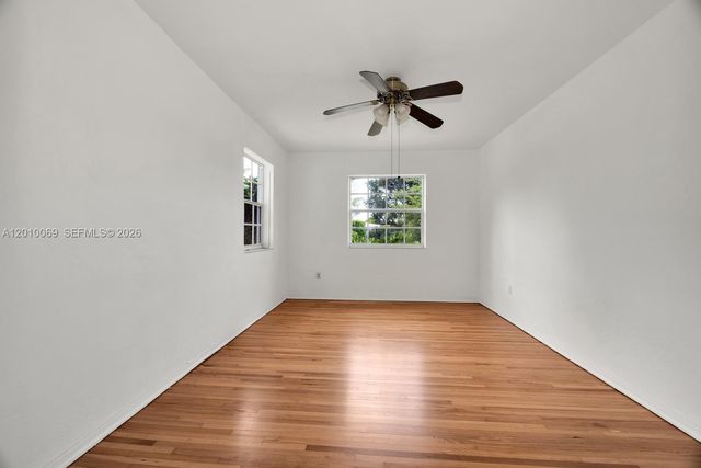 6065 N Waterway Dr, Miami, FL 33155