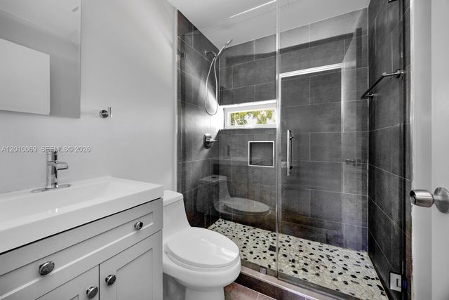 6065 N Waterway Dr, Miami, FL 33155