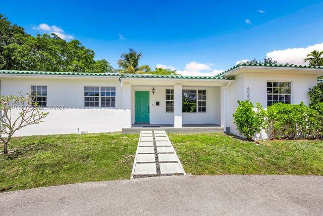 6065 N Waterway Dr, Miami, FL 33155
