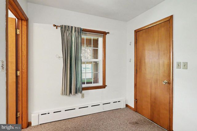 5 EDEN RD, Luray, VA 22835