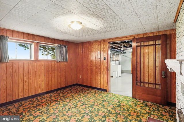 5 EDEN RD, Luray, VA 22835