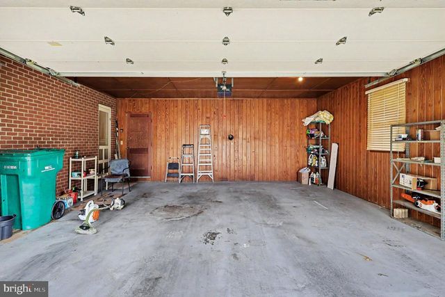 5 EDEN RD, Luray, VA 22835