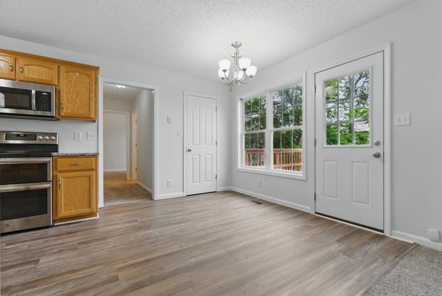 3149 Holly Pt, Clarksville, TN 37043