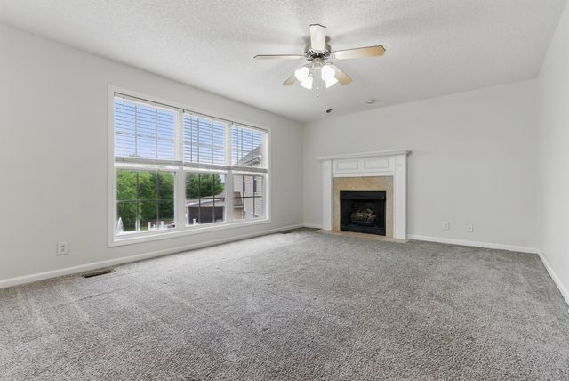 3149 Holly Pt, Clarksville, TN 37043