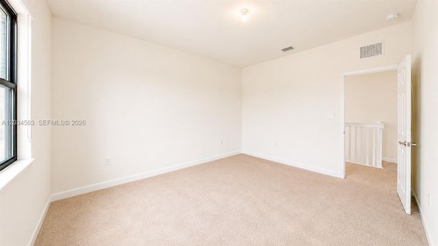 2434 NE 1st St 2434, Homestead, FL 33033