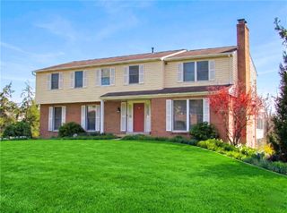 5941 GRAYBROOK DR, Murrysville, PA 15632