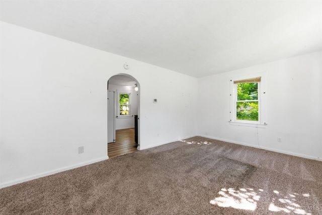 121 McMurchy Street, Bethel, OH 45106