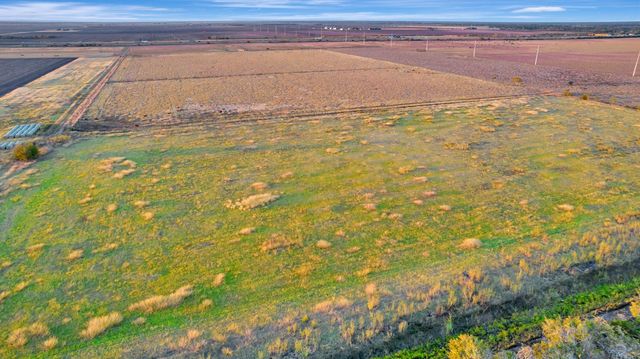 5629 Us-59 S, Edna, TX 77957