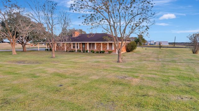 5629 Us-59 S, Edna, TX 77957