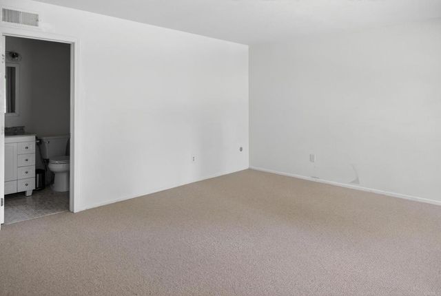 2925 Via Libertad, Carlsbad, CA 92010