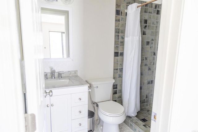 2925 Via Libertad, Carlsbad, CA 92010