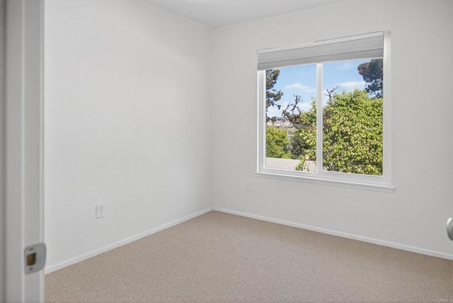 2925 Via Libertad, Carlsbad, CA 92010