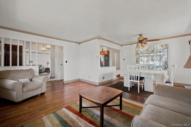983 Cayuga Road, West Hempstead, NY 11552